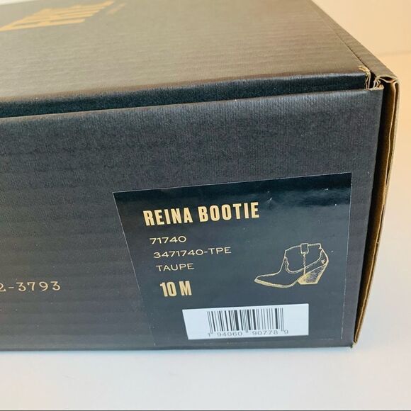 ‎Frye Reina Suede Ankle Boots